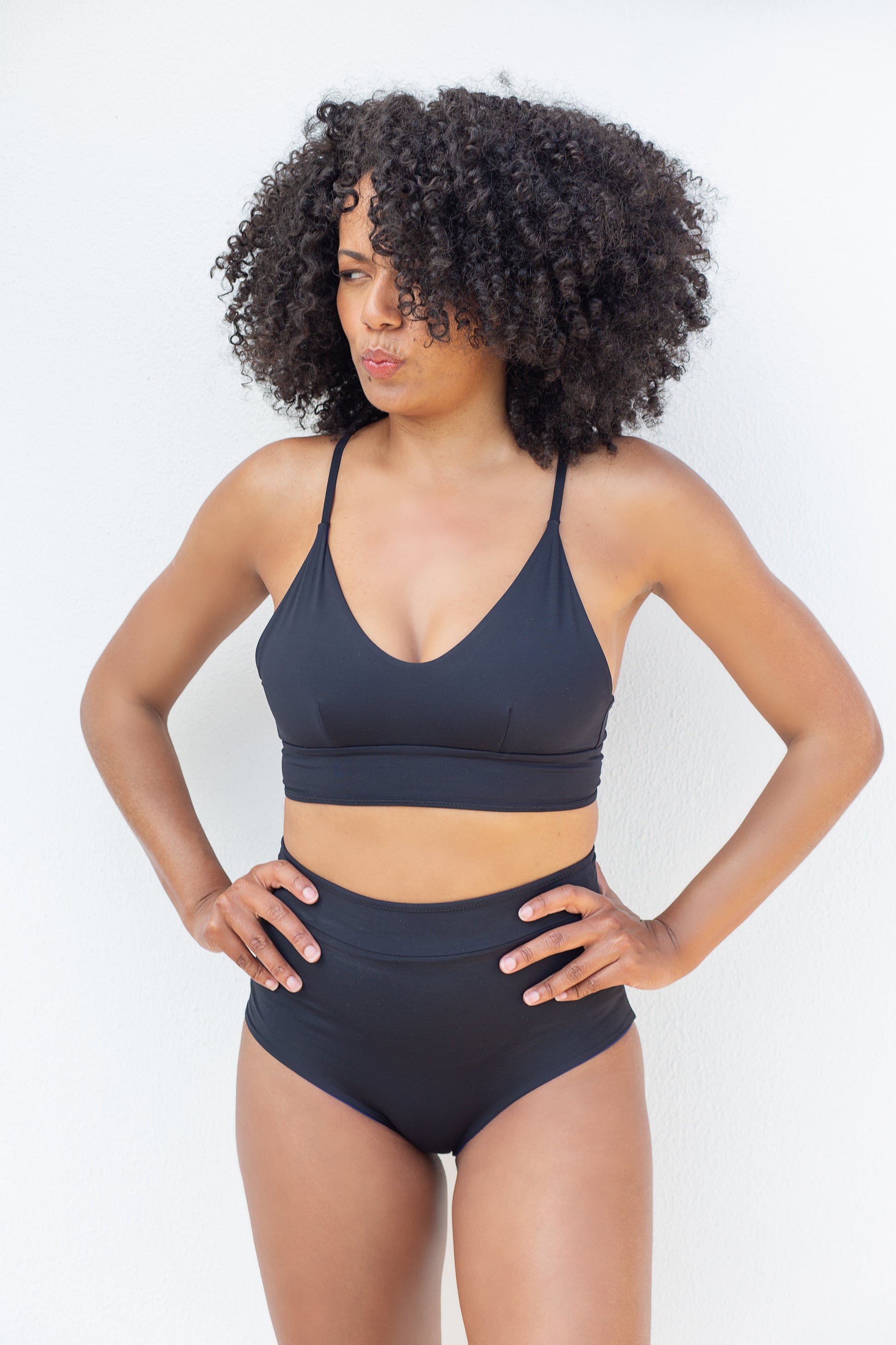 Made with butter-soft material, these reversible modern bikini bottoms are high-waisted with a small shaping effect. A moderate fit and a little hint of cheekiness will offer you enough coverage while still having lots of fun.